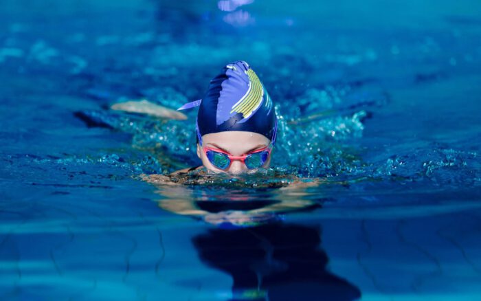 Brustschwimmen Level 2 (Fortgeschritten)